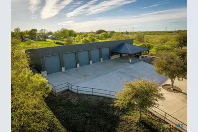 148 Lakecreek Drive, New Braunfels, TX 78130 - Photo 4