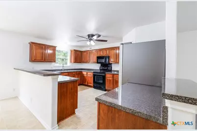 10218 Chuck Wagon Court, Converse, TX 78109 - Photo 12