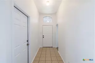 10218 Chuck Wagon Ct, Converse, TX 78109 - Photo 4