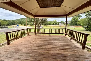 2001 Pleasant Ln, Copperas Cove, TX 76522 - Photo 26