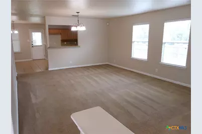 312 Sparrow, New Braunfels, TX 78130 - Photo 4