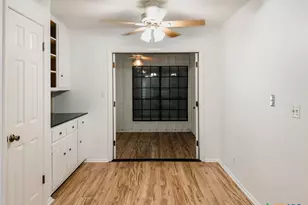 404 Alamogordo Dr, Victoria, TX 77904 - Photo 10