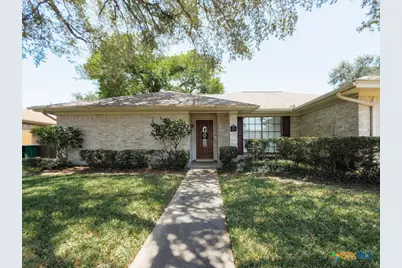 404 Alamogordo Drive, Victoria, TX 77904 - Photo 2