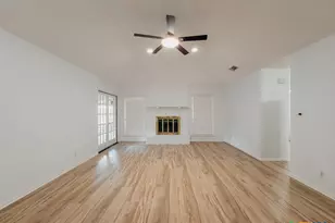 404 Alamogordo Dr, Victoria, TX 77904 - Photo 6