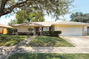 404 Alamogordo Dr, Victoria, TX 77904 - Photo 1