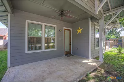 349 E South Street, New Braunfels, TX 78130 - Photo 10