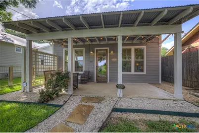 349 E South Street, New Braunfels, TX 78130 - Photo 8