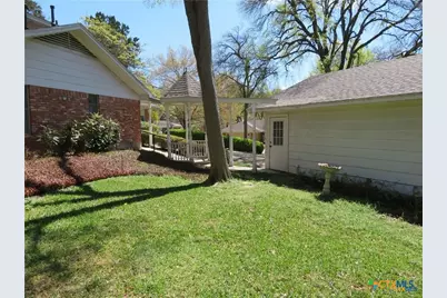 2610 Quail Trail, Temple, TX 76502 - Photo 2