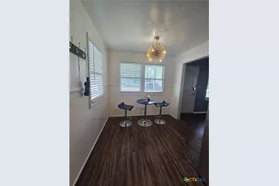 1501 E Rosebud Avenue, Victoria, TX 77901 - Photo 8
