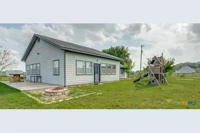 256 County Road 481, Gonzales, TX 78629 - Photo 4