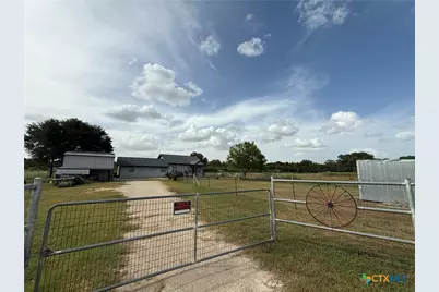 256 County Road 481, Gonzales, TX 78629 - Photo 12