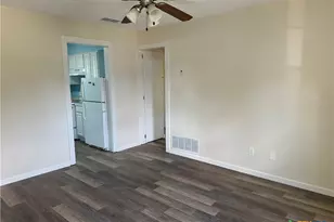 1409 Calle Nogal St, Temple, TX 76502 - Photo 2