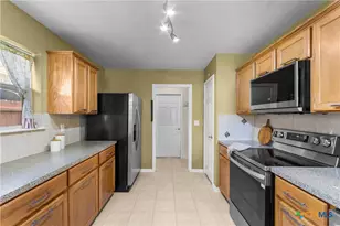 3709 S Llano Estacado Ct, Killeen, TX 76549 - Photo 6