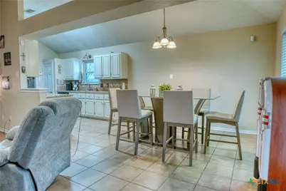 220 Atkinson Avenue, Copperas Cove, TX 76522 - Photo 6