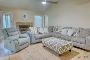 220 Atkinson Ave, Copperas Cove, TX 76522 - Photo 4