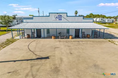 2818 W Adams Avenue, Port O'Connor, TX 77982 - Photo 6