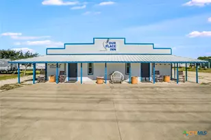2818 W Adams Ave, Port O'Connor, TX 77982 - Photo 1