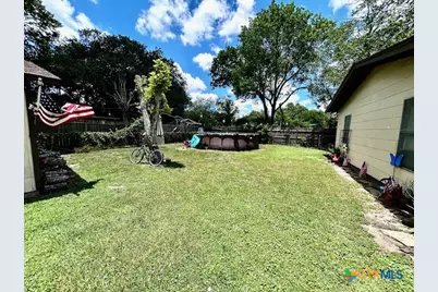 206 Bohman Street, Cuero, TX 77954 - Photo 12