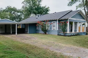 203 E French St, Cuero, TX 77954 - Photo 2