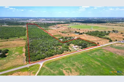 150 Fm 1303, Floresville, TX 78114 - Photo 10