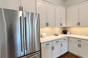 611 N Guenther Ave, New Braunfels, TX 78130 - Photo 14