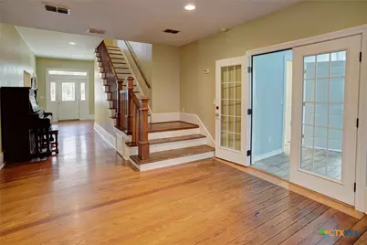 1322 N Avenue F #A, Shiner, TX 77984 - Photo 4