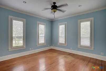 1322 N Avenue F #A, Shiner, TX 77984 - Photo 12