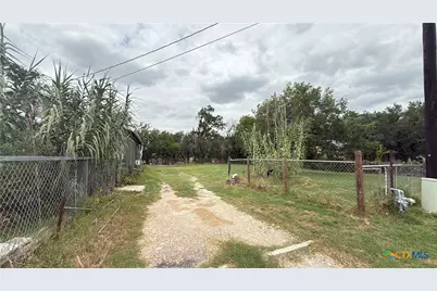 377 Tom Sawyer Street, Evant, TX 76525 - Photo 10