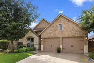 361 Lacey Oak Loop, San Marcos, TX 78666 - Photo 2