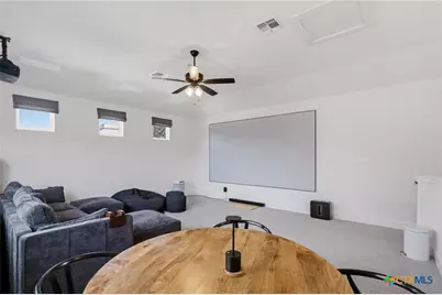 605 S Wheeler Street, Victoria, TX 77901 - Photo 10