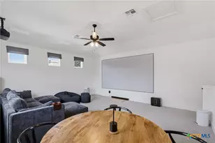 605 S Wheeler St, Victoria, TX 77901 - Photo 10