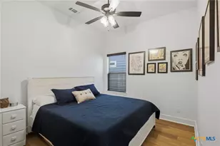 605 S Wheeler St, Victoria, TX 77901 - Photo 16