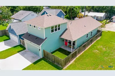 605 S Wheeler Street, Victoria, TX 77901 - Photo 22