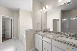 10207 Six Shooter Ln, Temple, TX 76502 - Photo 18
