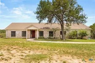 2188 Bretzke Ln, New Braunfels, TX 78132 - Photo 2