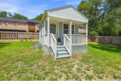 633 Lockener Ave, New Braunfels, TX 78130 - Photo 24