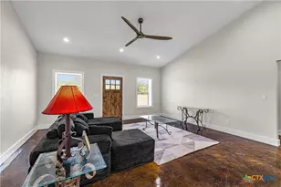 862 Baecker Rd, Goliad, TX 77963 - Photo 20