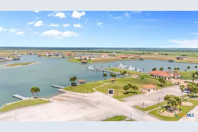 L 135 E Burgundy Bay, Port O'Connor, TX 77982 - Photo 8