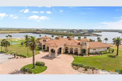 L 135 E Burgundy Bay, Port O'Connor, TX 77982 - Photo 10