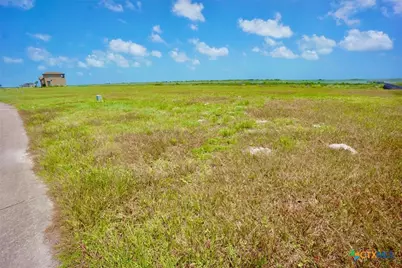 L 135 E Burgundy Bay, Port O'Connor, TX 77982 - Photo 4