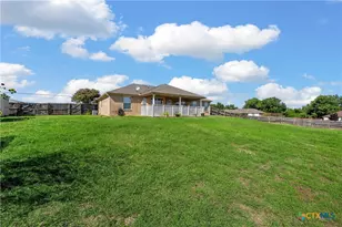 2170 Shirley, Belton, TX 76513 - Photo 16