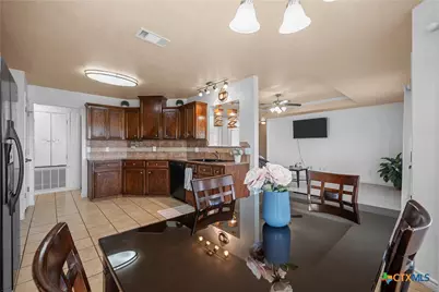 2170 Shirley, Belton, TX 76513 - Photo 4