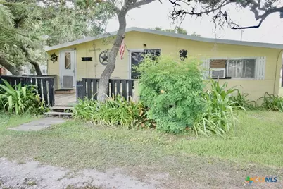 706 W Jefferson Avenue, Port O'Connor, TX 77982 - Photo 1
