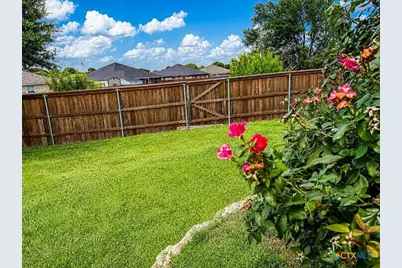 4401 Lacey Circle, Waco, TX 76708 - Photo 6