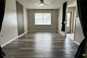 708 Creek St, Copperas Cove, TX 76522 - Photo 2