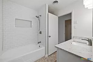 7503 Quail Run Dr, San Antonio, TX 78209 - Photo 38