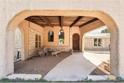 190 Private Road 3011, Lampasas, TX 76550 - Photo 10