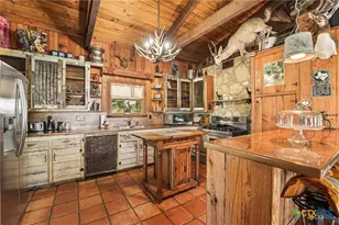 190 Private Rd 3011, Lampasas, TX 76550 - Photo 40