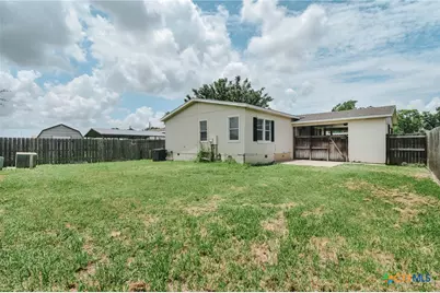 807 E Mesquite Lane, Victoria, TX 77901 - Photo 24