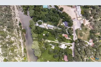 8570 River Road, New Braunfels, TX 78132 - Photo 14